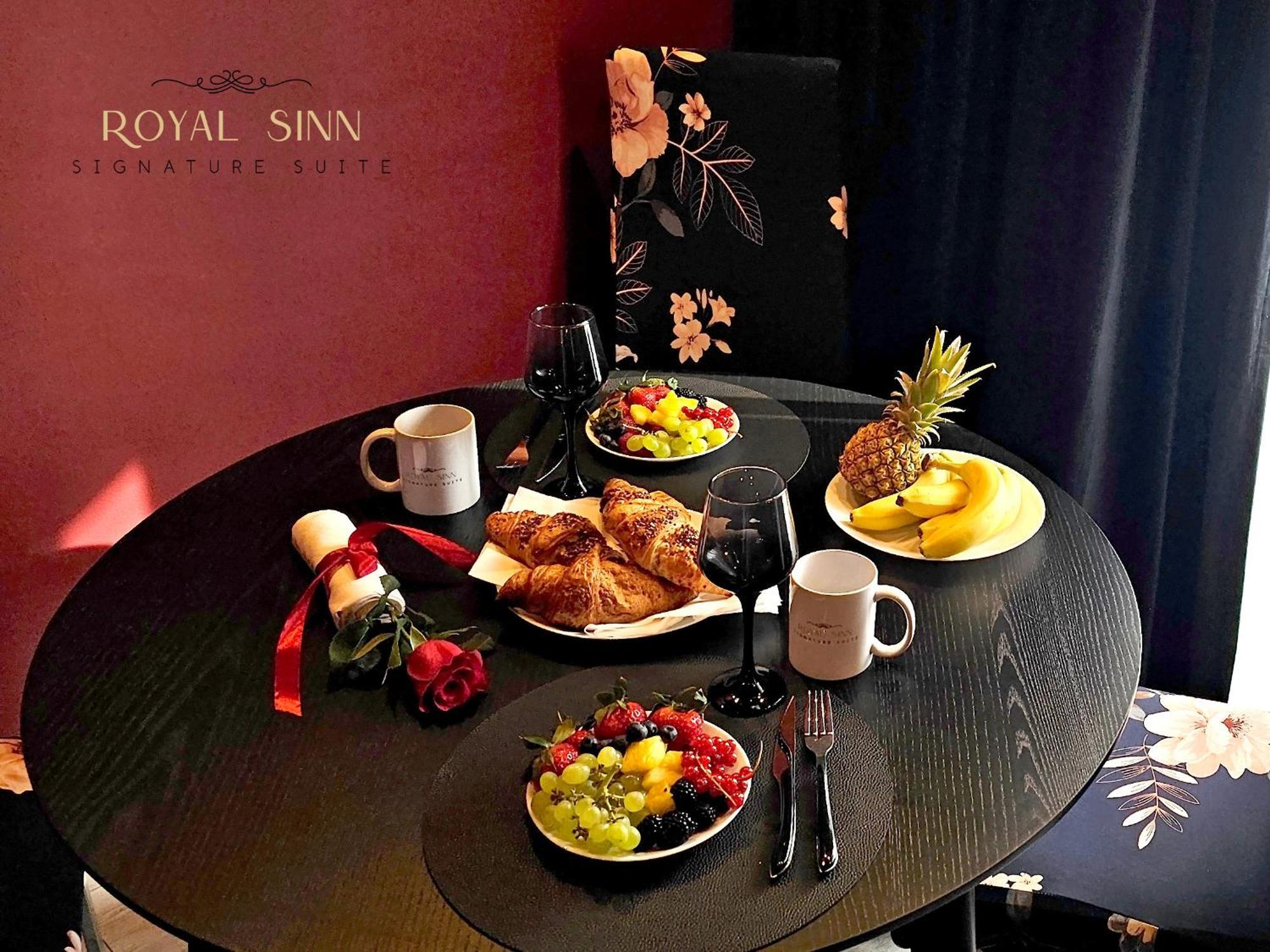 Royal Sinn Signature Suite Bucharest Luaran gambar