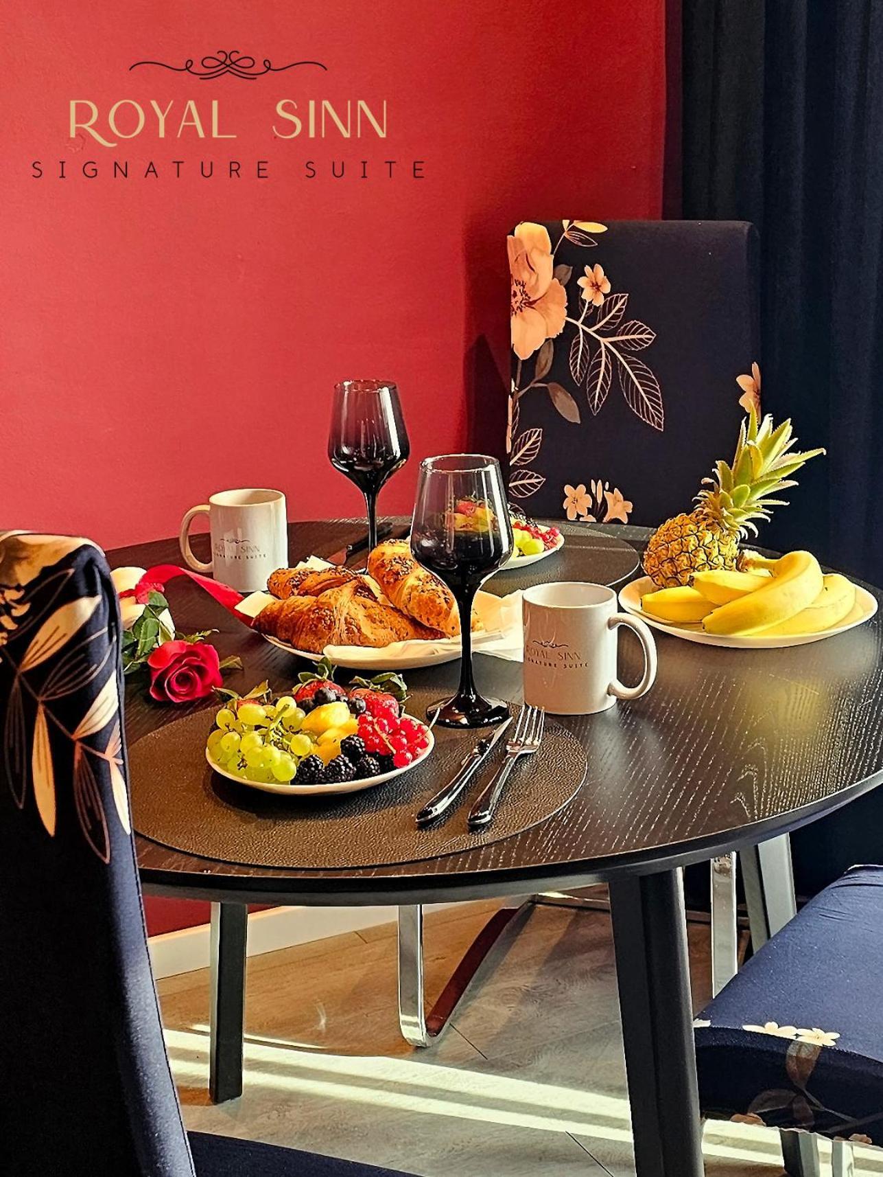 Royal Sinn Signature Suite Bucharest Luaran gambar