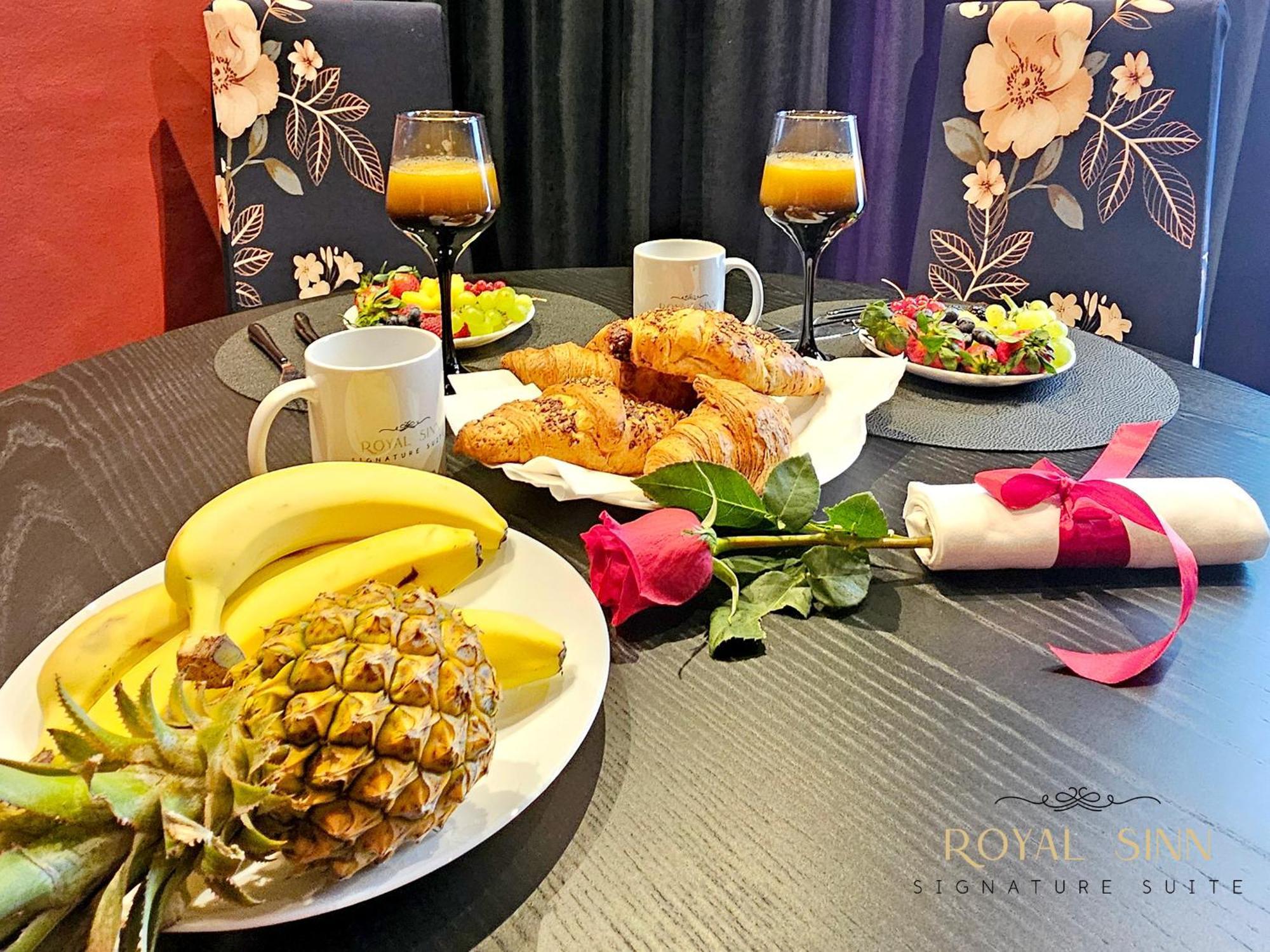 Royal Sinn Signature Suite Bucharest Luaran gambar